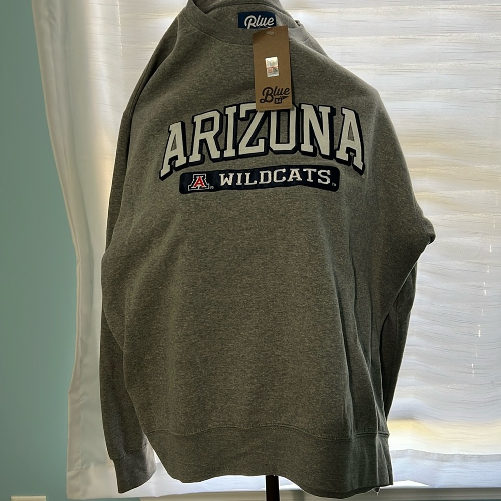 Arizona Wildcats NEW sweatshirt